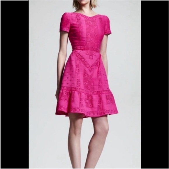 Valentino Dresses & Skirts - Valentino NWT womans Voulant-Hem Guipure Dress size 10